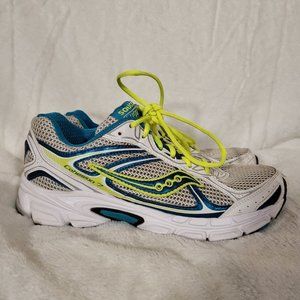 Womens Saucony running shoes